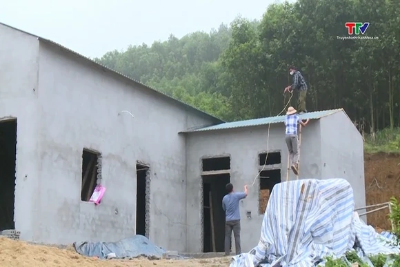 Hỗ trợ xoá nhà tạm, nhà dột nát cho con đẻ của người hoạt động kháng chiến bị nhiễm chất độc hoá học