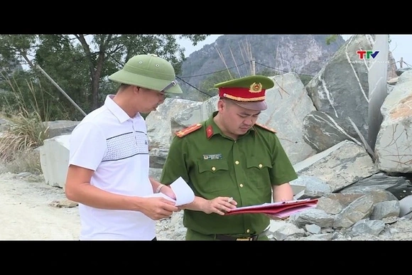 Nâng cao ý thức chấp hành pháp luật về giao thông của chủ mỏ, bến bãi