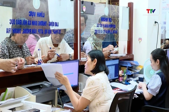 Xã Nga Sơn đồng hành cùng người dân trong giải quyết hồ sơ trực tuyến