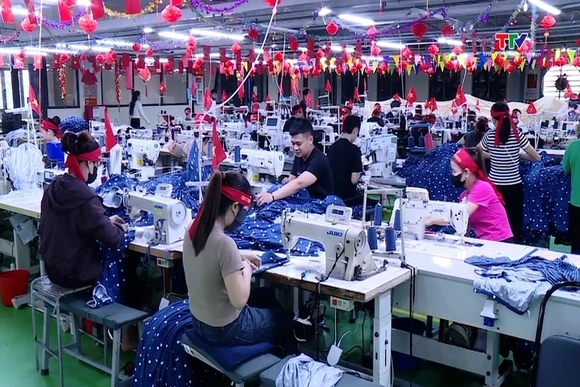 Giữ vững đà tăng trưởng công nghiệp