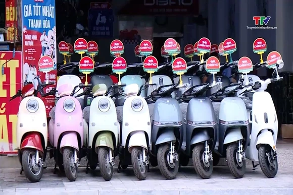 Sôi động thị trường xe điện