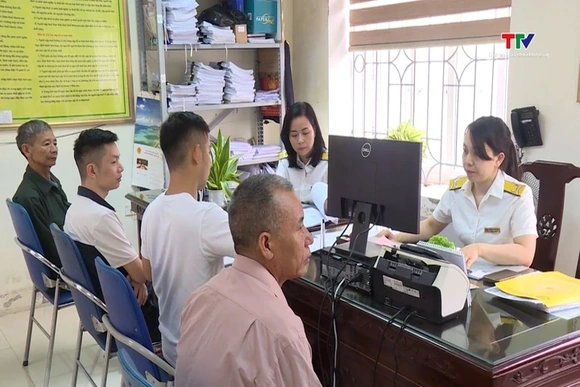 Ngành thuế hỗ trợ hộ kinh doanh thực hiện kê khai thuế