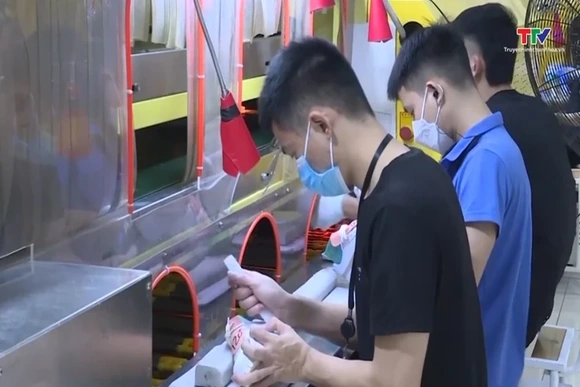 3 tháng năm 2026, thu ngân sách đạt gần 830 nghìn tỷ đồng