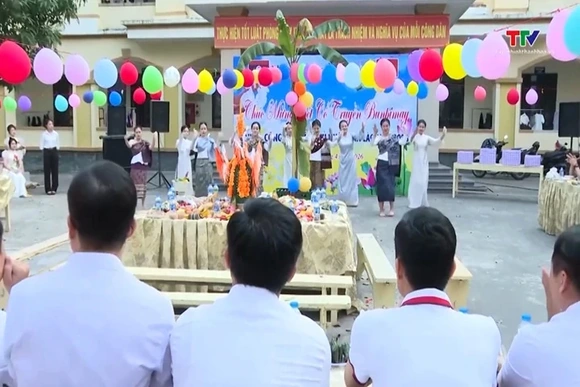 Trường Cao đẳng Y tế Thanh Hoá tổ chức Tết Bunpimay cho lưu học sinh Lào