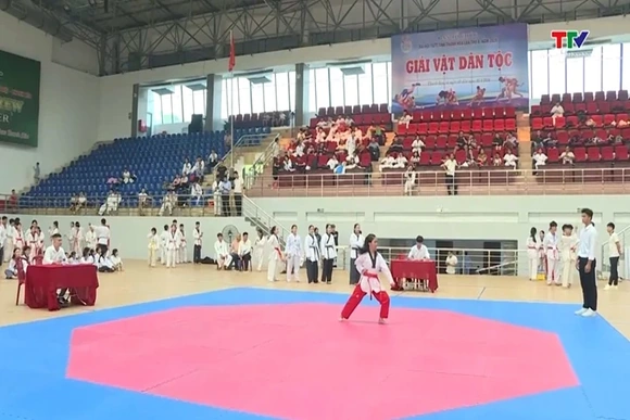 Hơn 200 vận động viên tham dự Giải Taekwondo