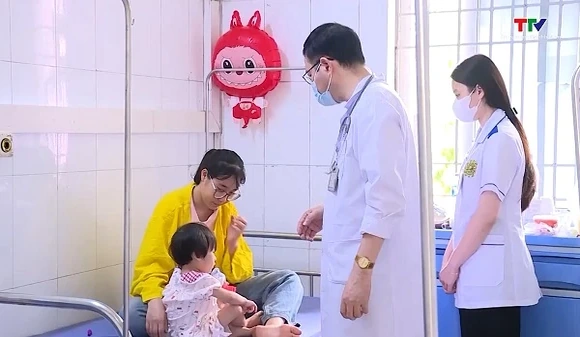 Thu dung, điều trị và kiểm soát lây nhiễm bệnh tay chân miệng