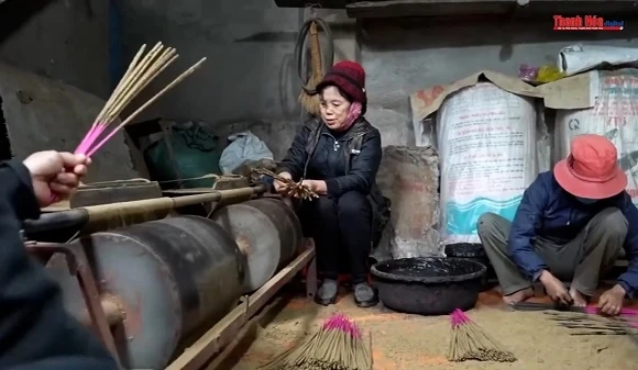 Mùi hương của đời sống – Câu chuyện từ làng Đông Khê