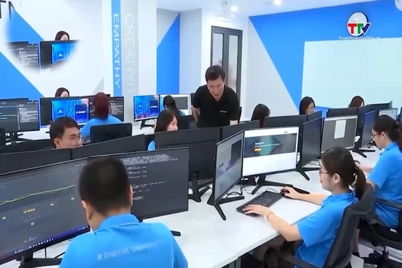 Đến năm 2035, thu hút 1.500 nhà khoa học về giảng dạy tại Việt Nam