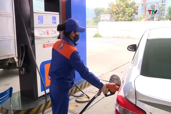 Đề xuất quy định cụ thể về chi tạm ứng cho Quỹ bình ổn giá xăng dầu