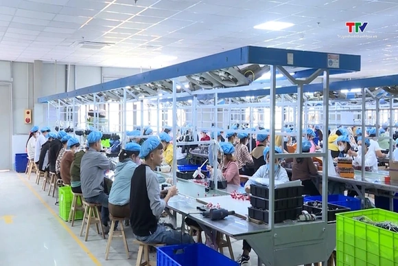 Thúc đẩy tiêu thụ sản phẩm công nghiệp chủ lực