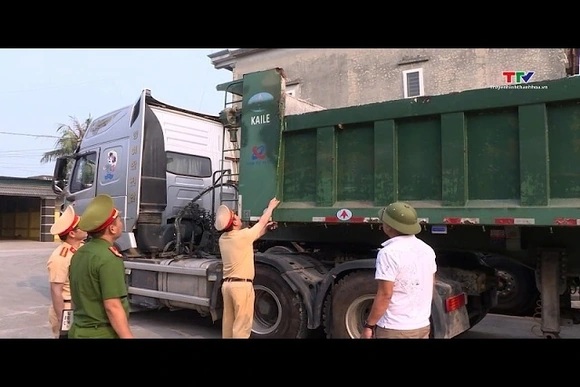 Thanh Hóa ra quân tổng rà soát phương tiện trên 15 tấn