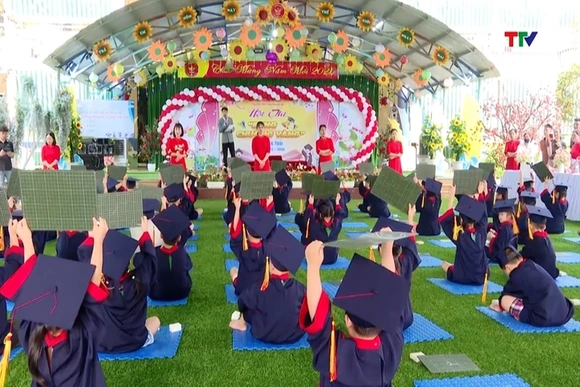 Sôi nổi hội thi “Rung chuông vàng” tại Trường Mầm non Hoằng Quỳ