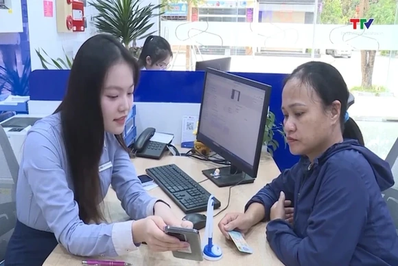 Gần 20 ngân hàng đã giảm lãi suất