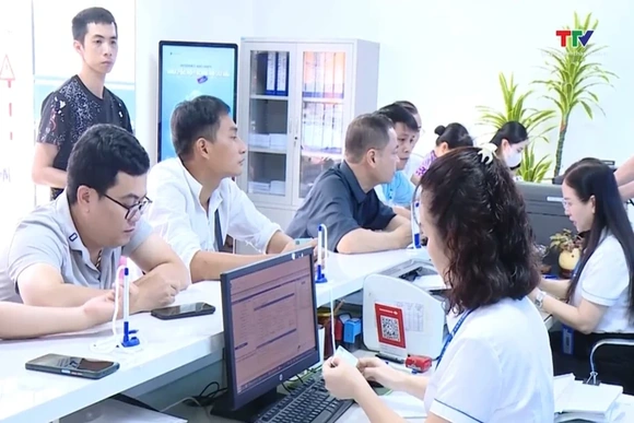 Các nhà mạng hỗ trợ xác thực thông tin thuê bao di động theo Thông tư 08