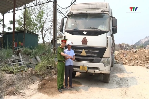 Phấn đấu hoàn thành rà soát xe ô tô tải trên 15 tấn trước 25/4