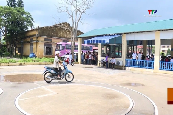 Siết chặt công tác sát hạch lái xe, xây dựng giao thông an toàn