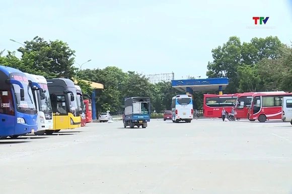 Tăng cường vận tải, bảo đảm an toàn giao thông dịp nghỉ lễ 30/4 - 01/5