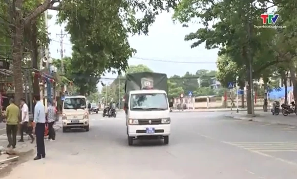 Sầm Sơn công khai đường dây nóng hỗ trợ du khách