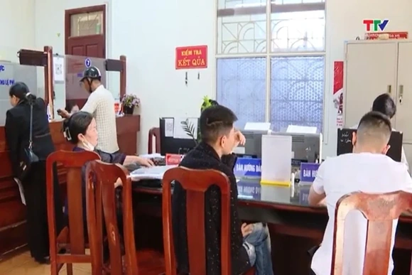 Đến hết năm 2026, 100% cán bộ sử dụng tốt các nền tảng, dịch vụ số phục vụ công việc