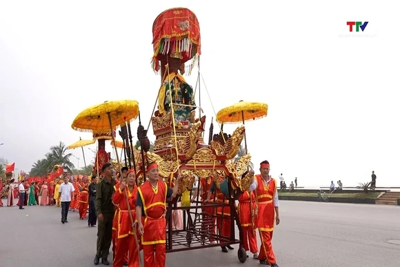 Giữ hồn lễ hội truyền thống Đền Độc Cước