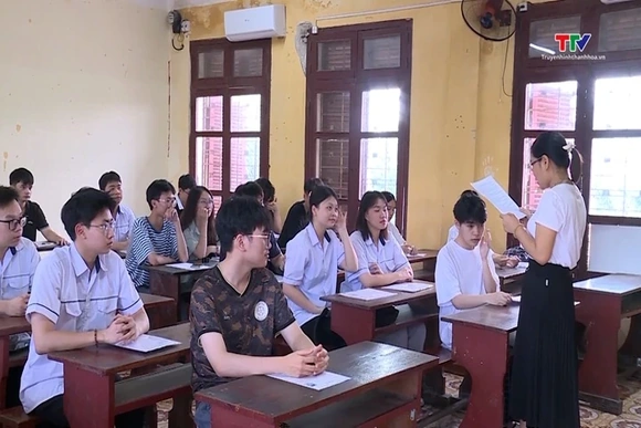 Thí sinh cả nước bắt đầu đăng ký chính thức thi tốt nghiệp trung học phổ thông 2026