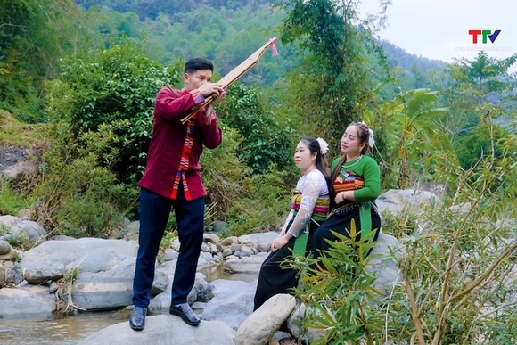Chuyên mục Dân tộc miền núi ngày 19/4/2026