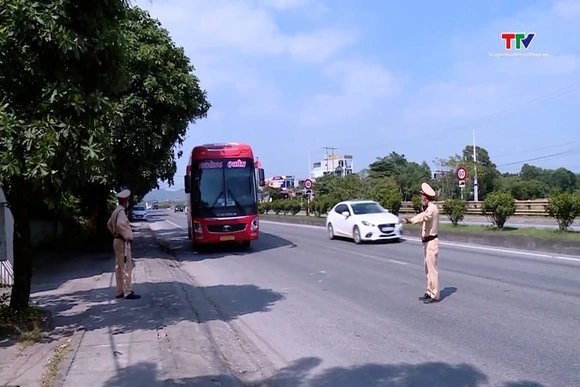 Bảo đảm an toàn giao thông dịp Lễ Giỗ Tổ Hùng Vương và 30/4 - 1/5