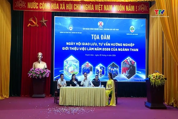 Tư vấn hướng nghiệp nghề mỏ hầm lò cho học sinh miền núi