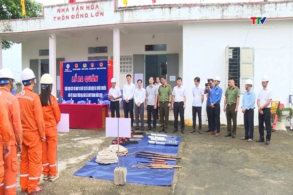 Ra quân giải phóng hành lang đảm bảo an toàn lưới điện