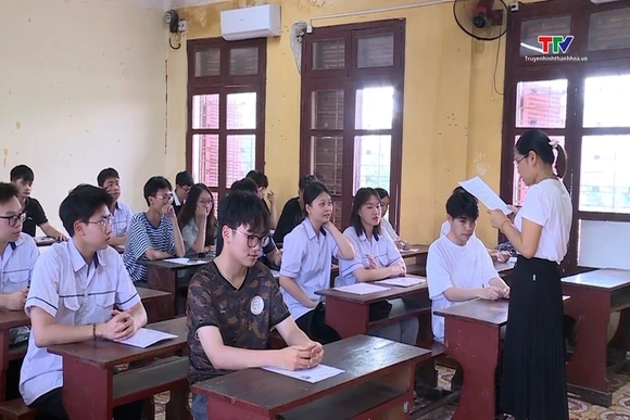 Thí sinh cả nước bắt đầu đăng ký chính thức thi tốt nghiệp trung học phổ thông 2026