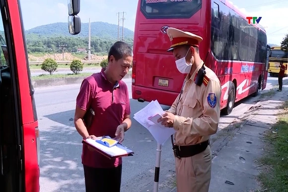 Tăng cường bảo đảm trật tự, an toàn giao thông dịp nghỉ lễ 30/4