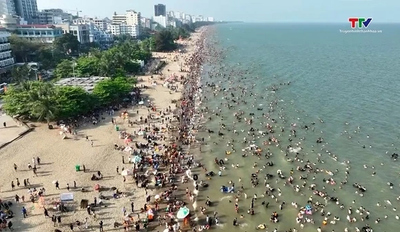 Sầm Sơn khởi động bùng nổ mùa du lịch hè 2026