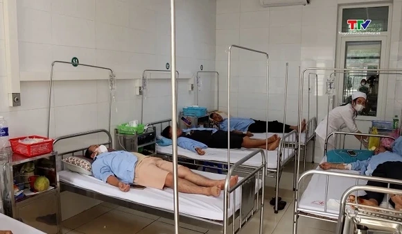 Tăng cường quản lý, xử lý vi phạm trong lĩnh vực y tế và bảo hiểm y tế