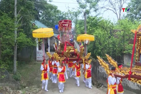 Giữ hồn di sản qua Lễ hội Đền Đồng Cổ