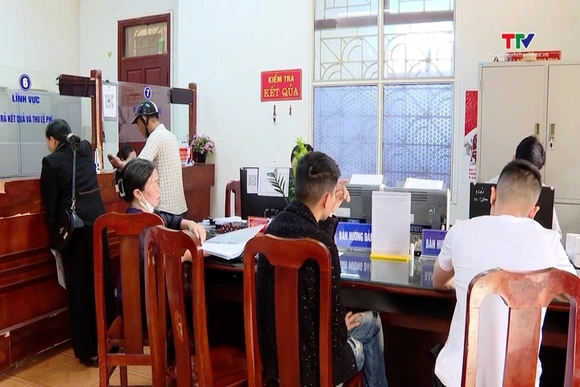 Đến hết năm 2026, 100% cán bộ sử dụng tốt các nền tảng, dịch vụ số phục vụ công việc