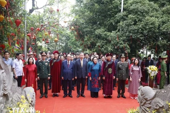 Lễ dâng hương tưởng niệm các Vua Hùng