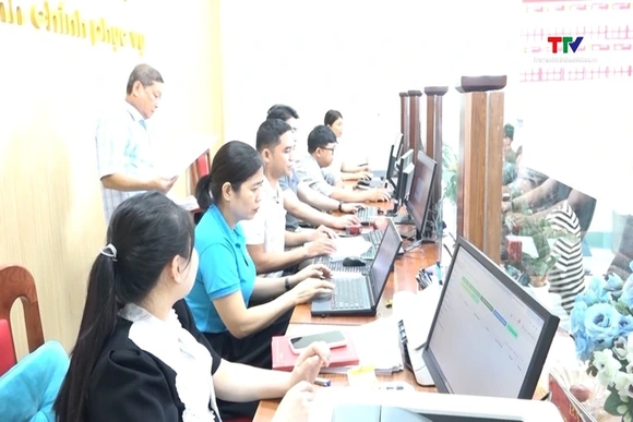 Đưa Hệ thống giải quyết thủ tục hành chính vận hành thông suốt trong tháng 4