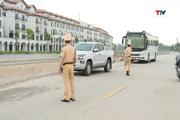 Ngăn ùn tắc giao thông từ sớm, từ xa dịp nghỉ lễ