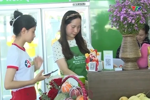 Gần 89% người dân 15 tuổi trở lên có tài khoản tại ngân hàng