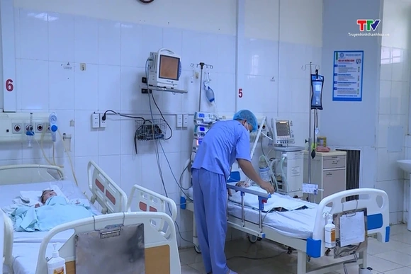 Nâng cao năng lực chẩn đoán, điều trị bệnh viêm màng não mô cầu