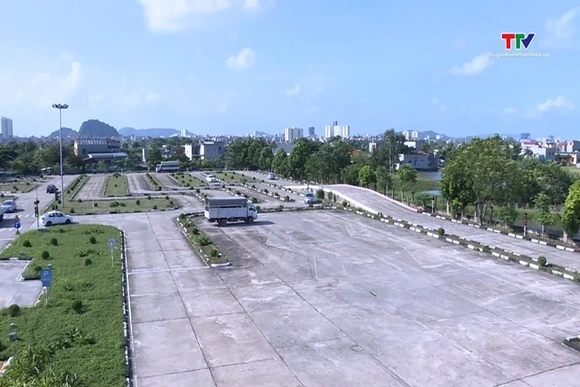 Bộ Xây dựng yêu cầu nâng chất lượng đào tạo lái xe