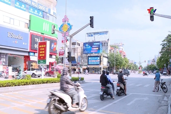 Sớm khắc phục đèn tín hiệu giao thông hư hỏng