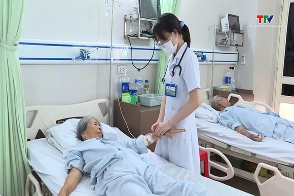Nhiều nhóm thuốc chữa ung thư, tim mạch sẽ được Quỹ BHYT chi trả
