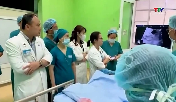 Việt Nam ghi dấu ấn trên bản đồ y khoa thế giới với kỹ thuật can thiệp tim bào thai