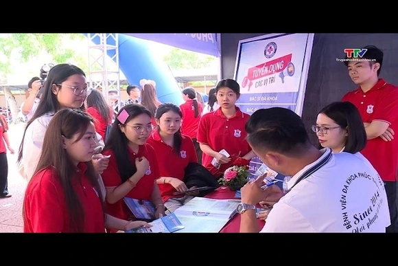 Cơ hội việc làm cho sinh viên ngành y dược
