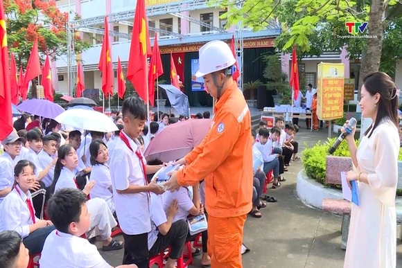 Lan tỏa kiến thức an toàn điện trong trường học