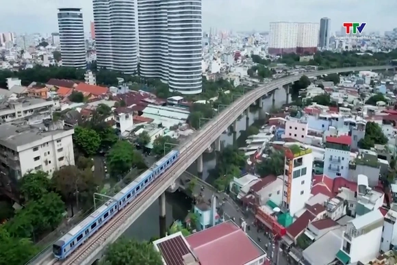 Từ ngày 15/5, hành khách có thể đổi vé đường sắt trực tuyến