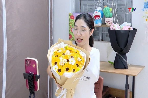 Thương và tiệm hoa “0 hoa tay”