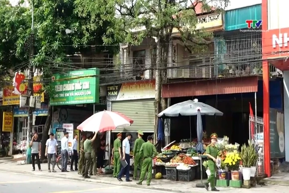 Các địa phương ra quân thiết lập lại trật tự công cộng, hành lang an toàn giao thông