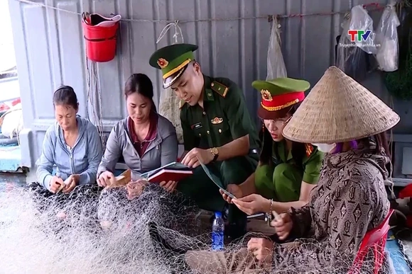 Đồn Biên phòng Hoằng Trường siết chặt chống khai thác IUU